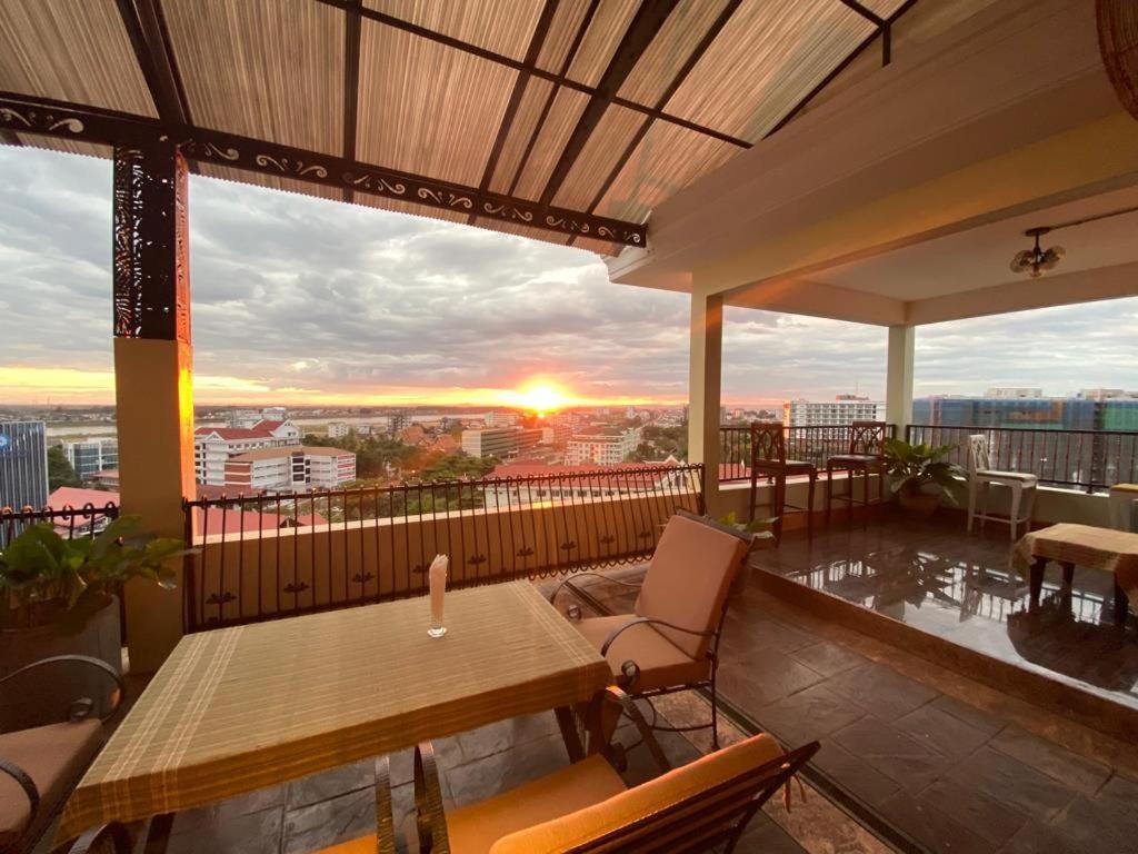 Capitol Residence Vientiane Exterior foto